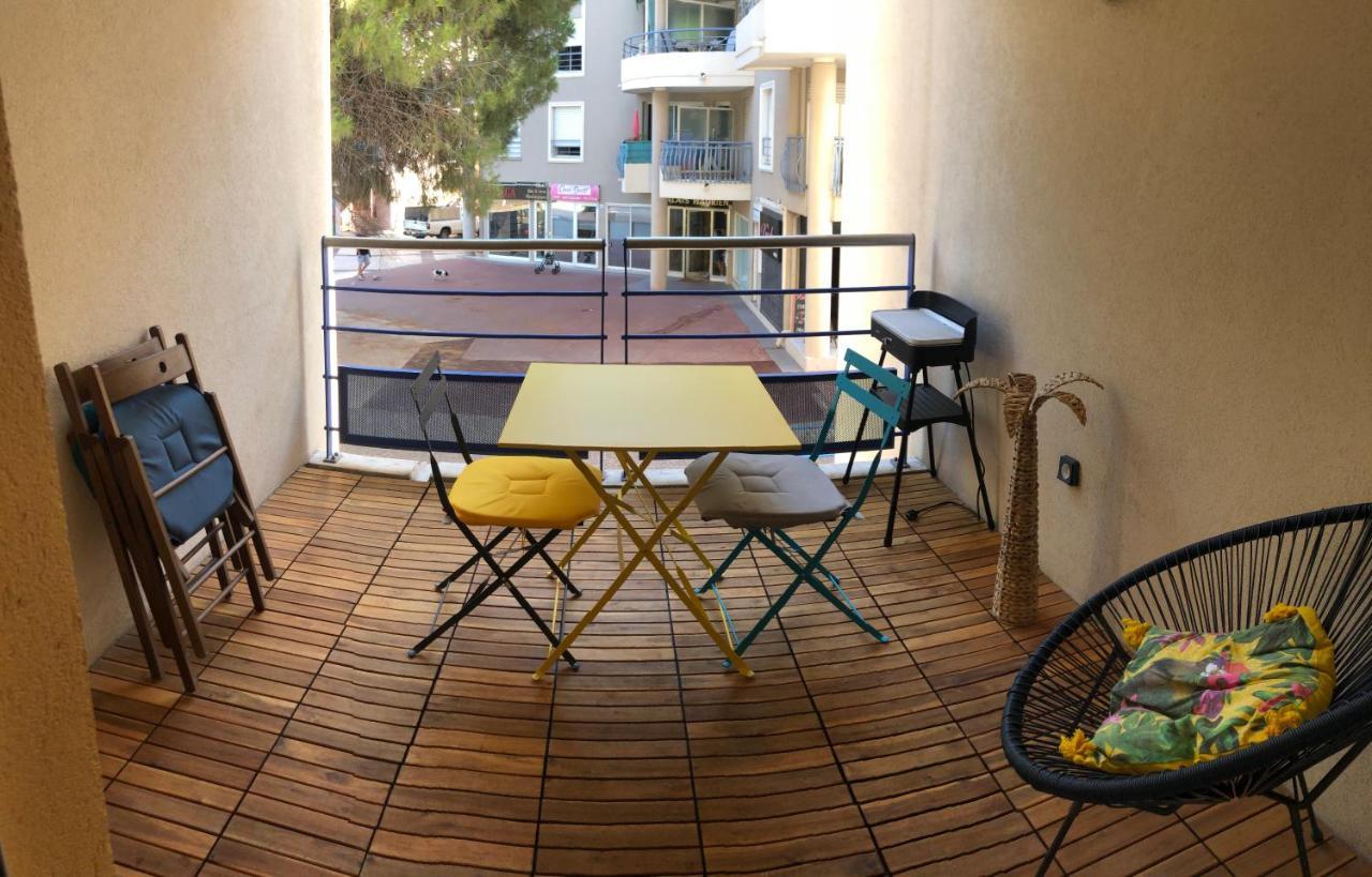 Charmant 2 Pieces A Port-Fréjus 外观 照片