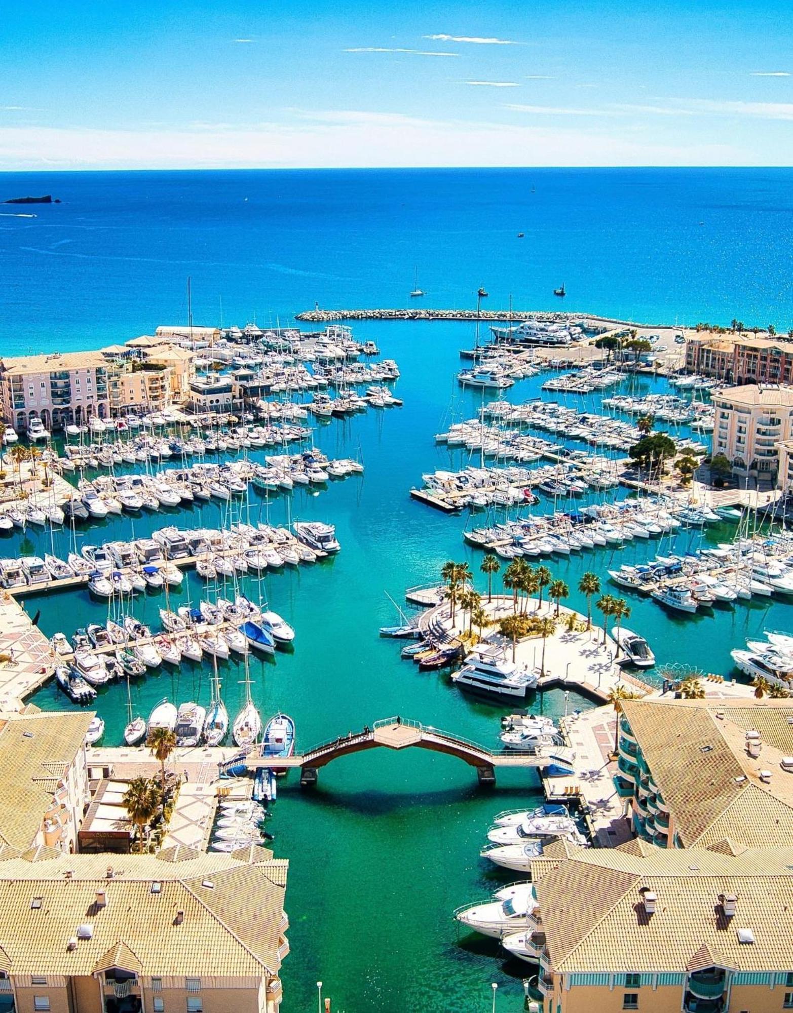 Charmant 2 Pieces A Port-Fréjus 外观 照片